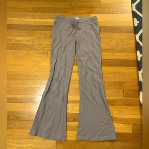 Aritizia sweatpants